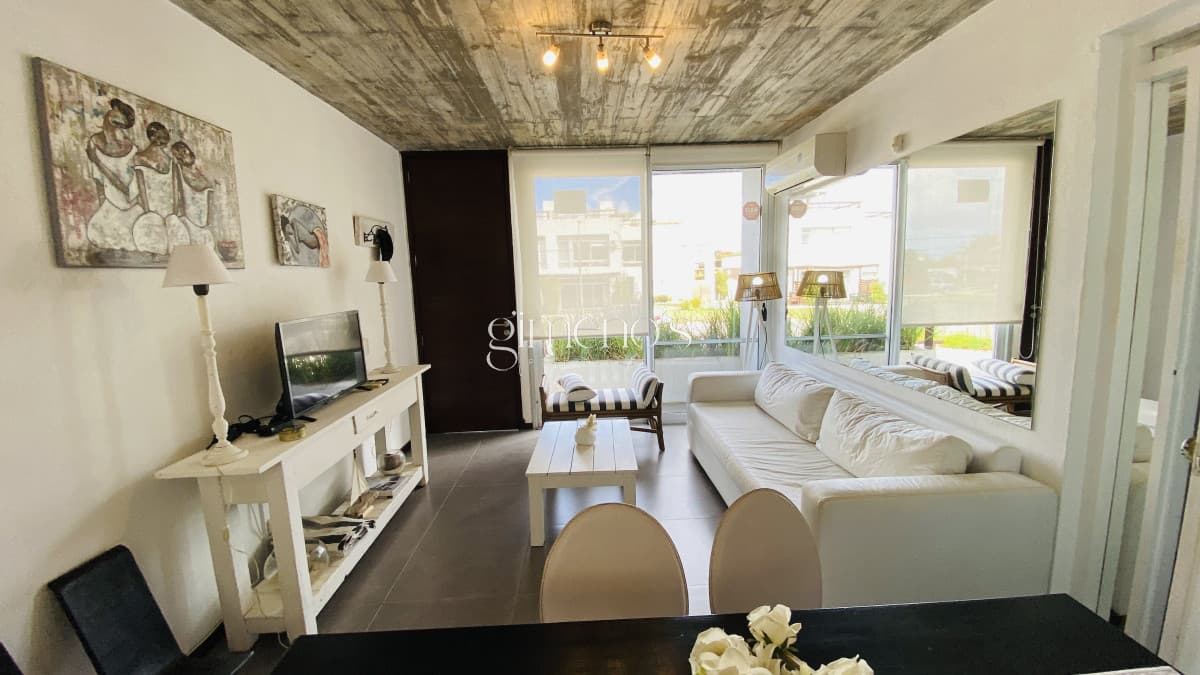 Venta y alquiler apto en Manantiales 2 dormitorios - Punta del Este