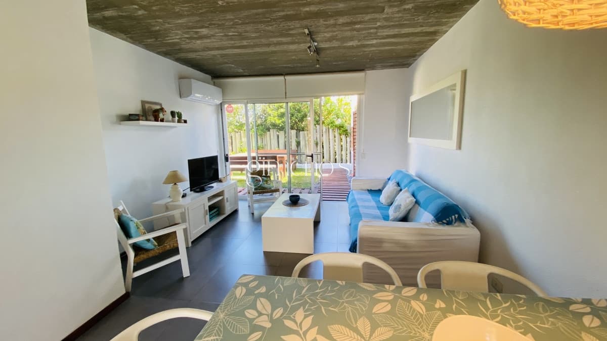 Venta y alquiler departamento en Manantiales - Punta del Este