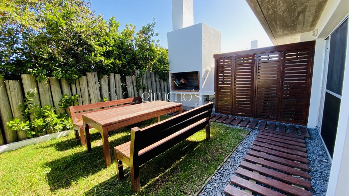 Venta y alquiler departamento en Manantiales - Punta del Este