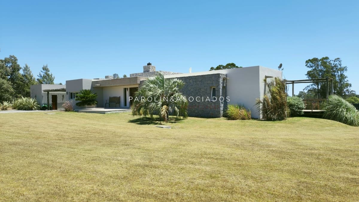 Casa en venta en El Quijote, Punta del Este.