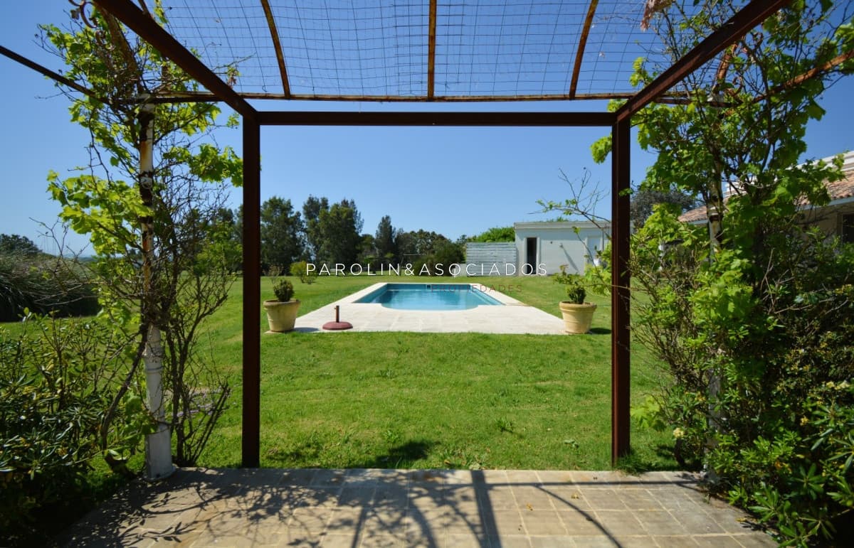 Casa en venta en El Quijote, La Barra, Punta del Este