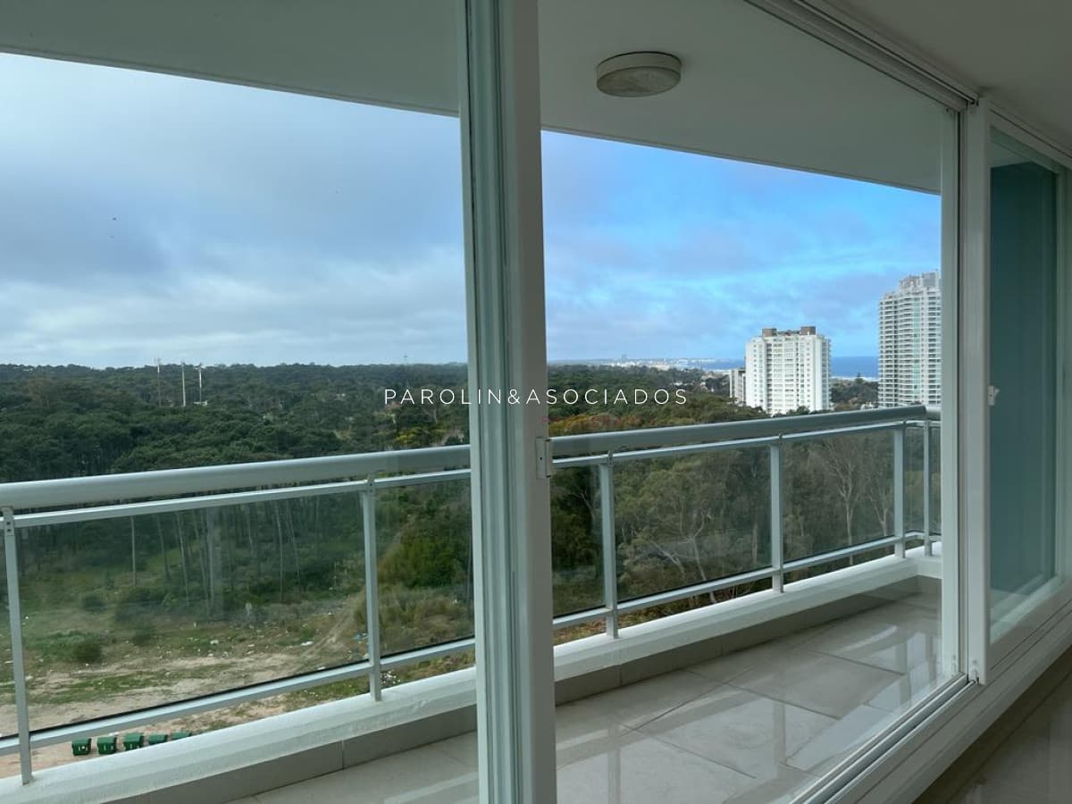 Apartamento en venta de 1 dormitorio en Torre One, Punta del Este