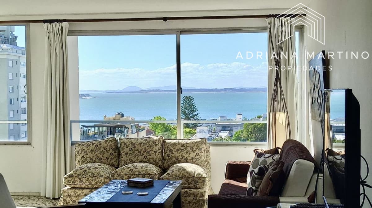 Excelente apartamento en venta, Península Punta del este
