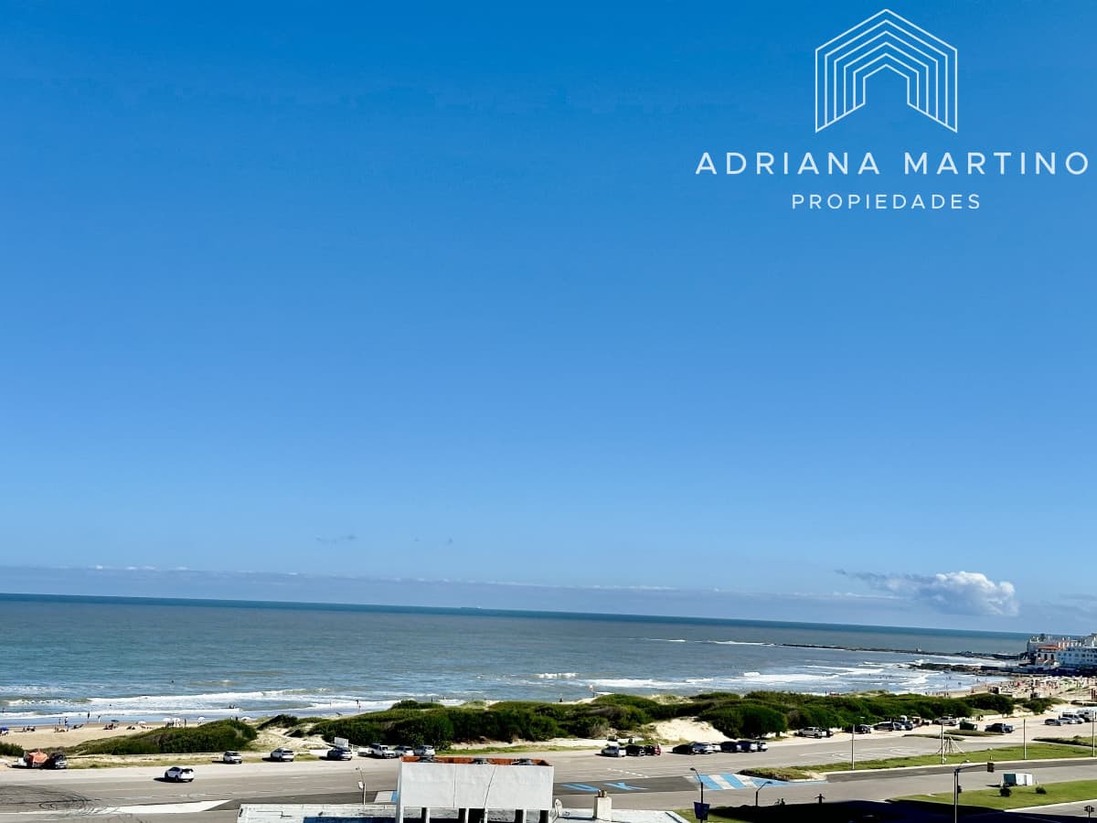 Excelente apartamento a estrenar en playa brava