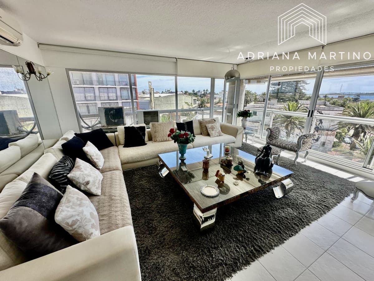 Excelente Apartamento en Península