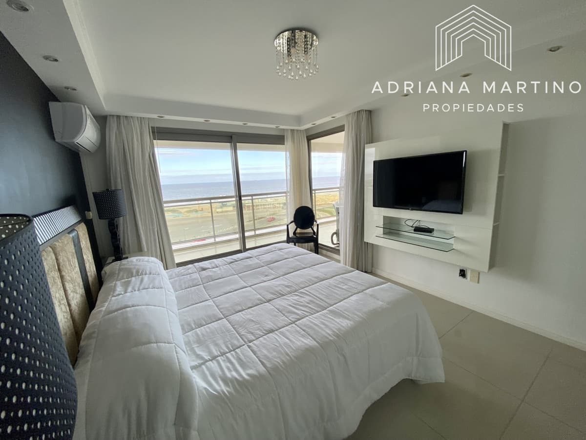 Excelente apartamento de lujo en una zona referencial de Punta del Este