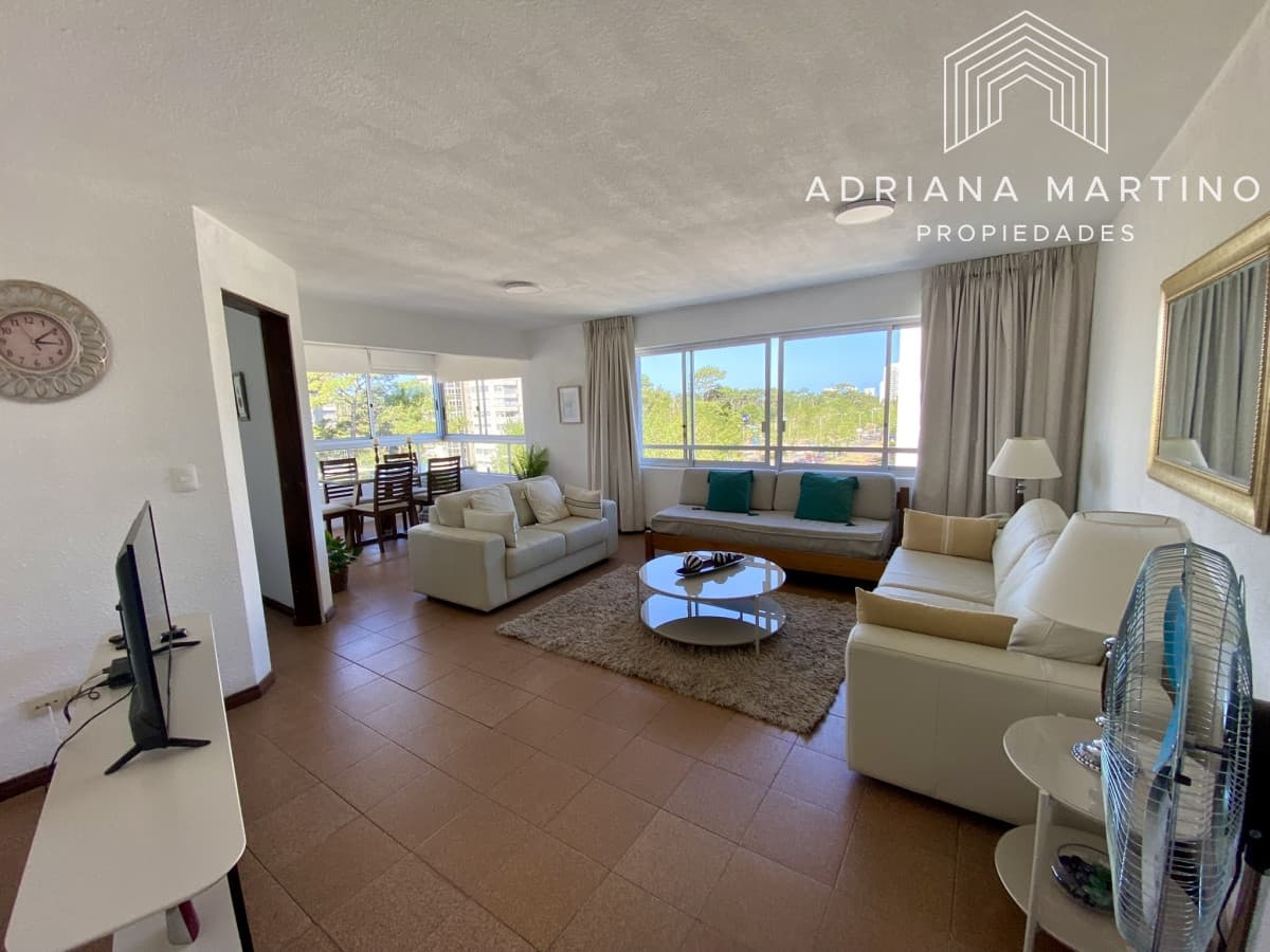 Excelente propiedad en Venta en zona Roosvelt
