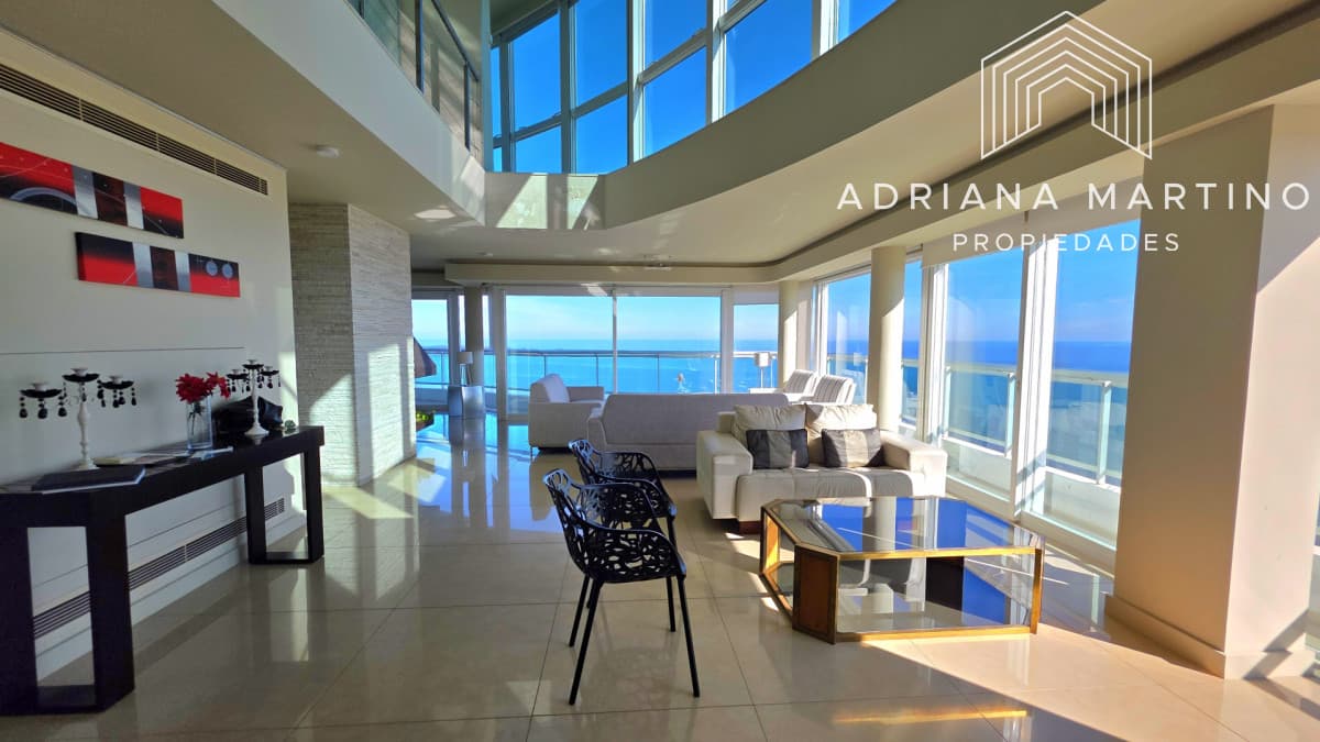 Exclusivo penthouse de categoria