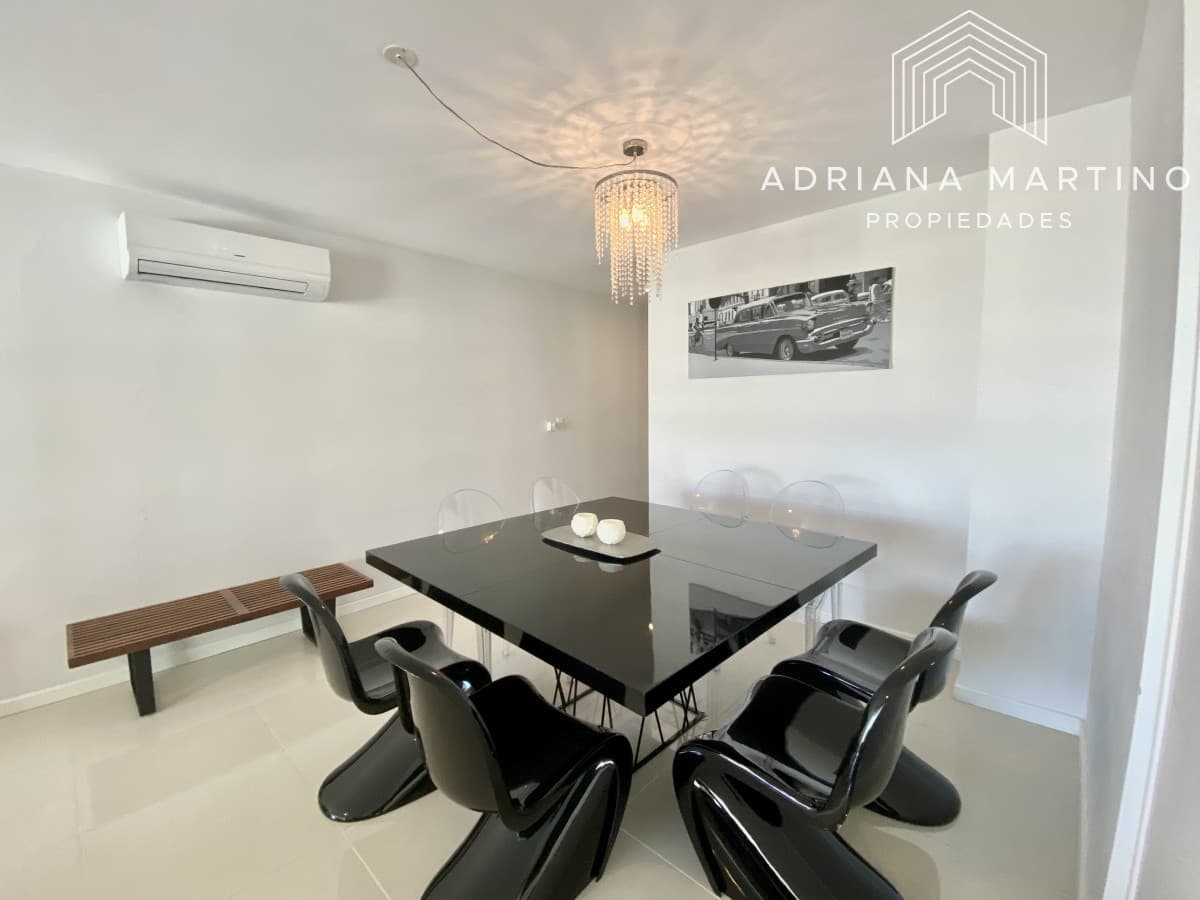 Excelente apartamento en playa brava