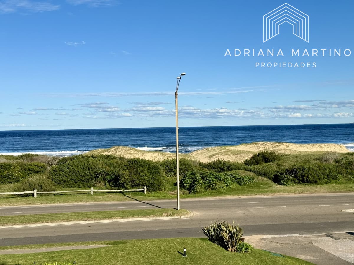 Excelente Apartamento frente al Mar en playa Brava
