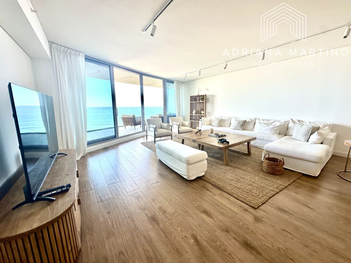 Excelente Apartamento en Playa brava