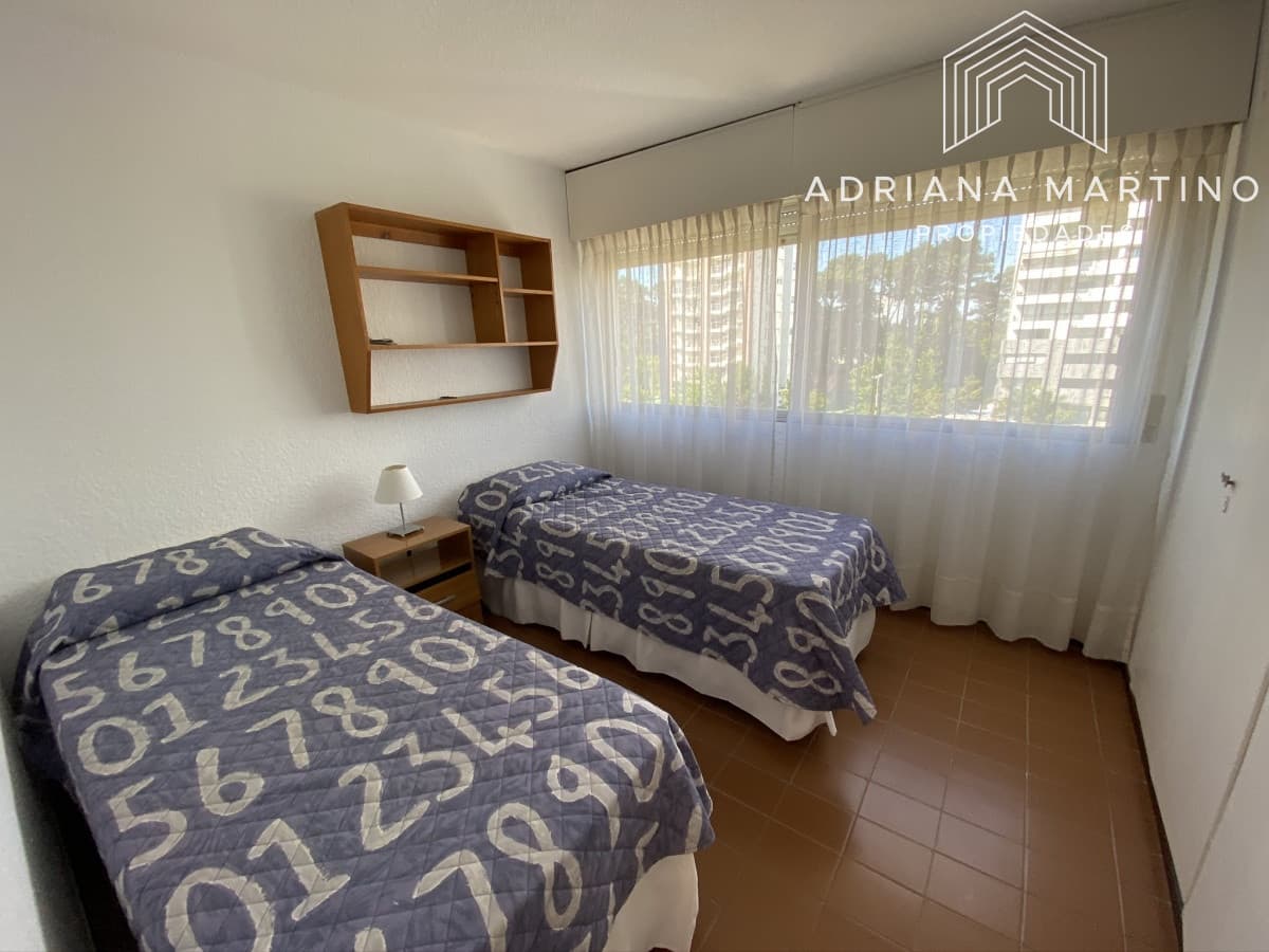 Apartamento de 3 Dormitorios en Roosevelt, Punta del Este