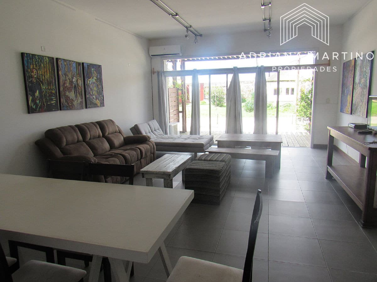 Muy lindo apartamento ubicado en Manantiales.