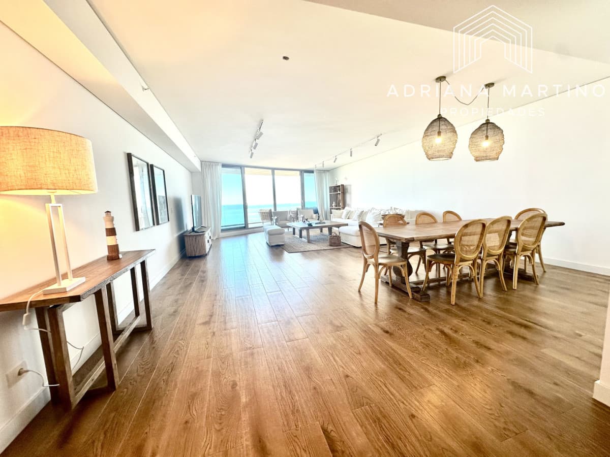 Excelente Apartamento en Playa brava