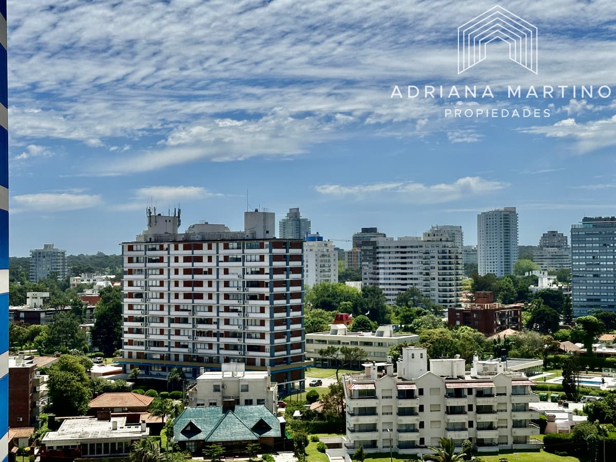 Excelente apartamento en venta en Punta del este