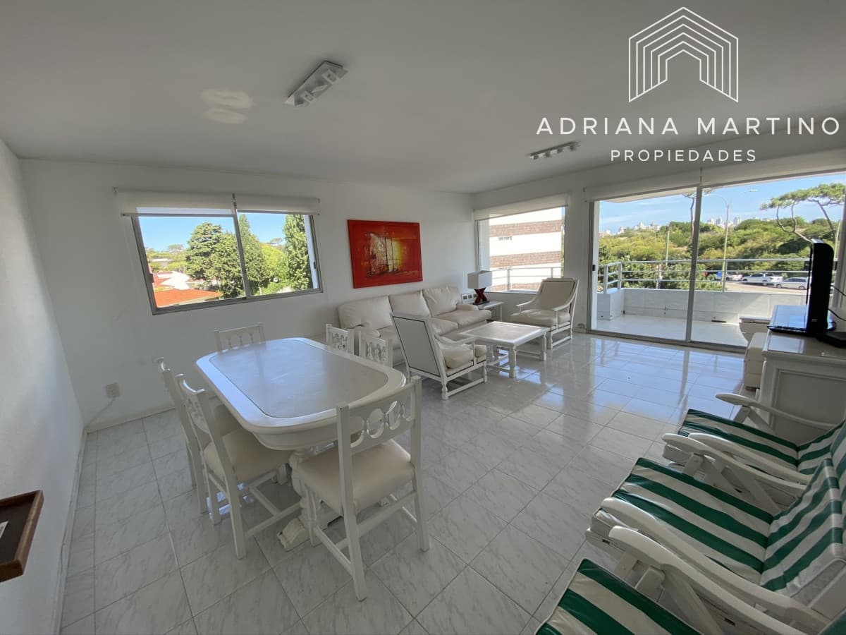 Cómodo apartamento en primera línea al mar