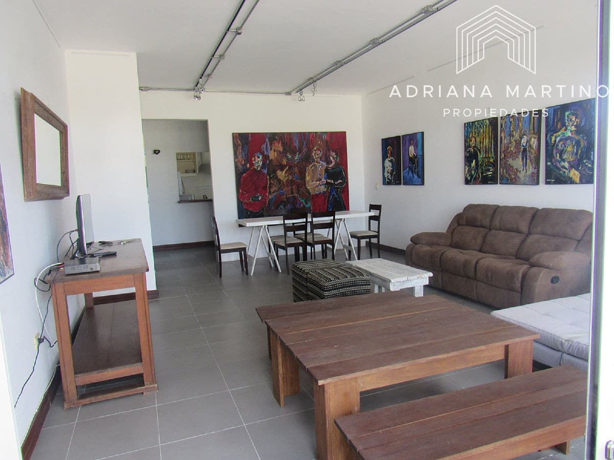 Muy lindo apartamento ubicado en Manantiales.