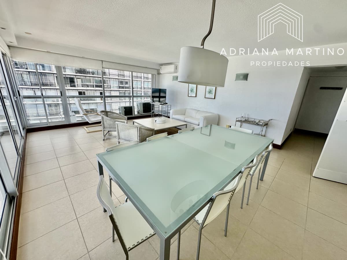Excelente apartamento en venta península
