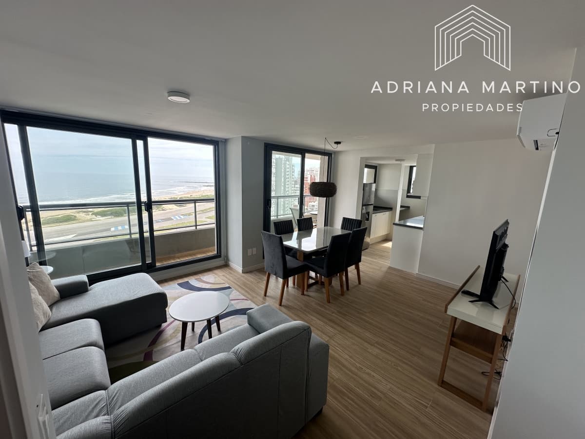 Excelente apartamento en playa brava