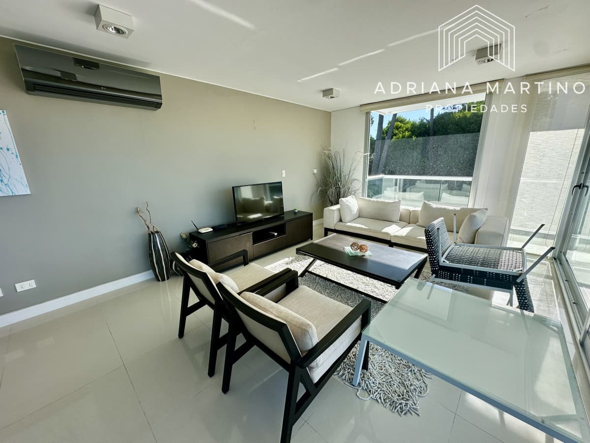 Excelente apartamento en venta playa brava