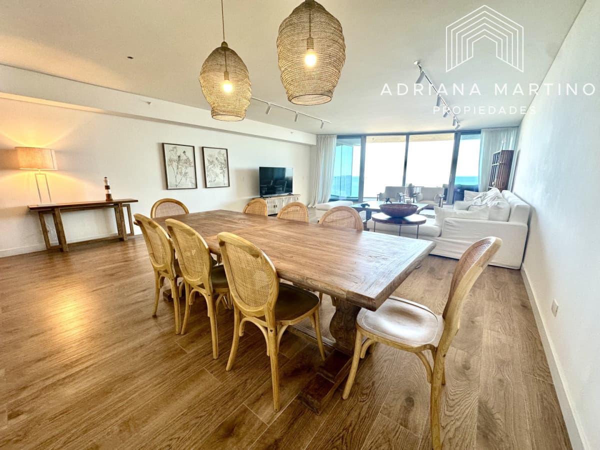 Excelente Apartamento en Playa brava
