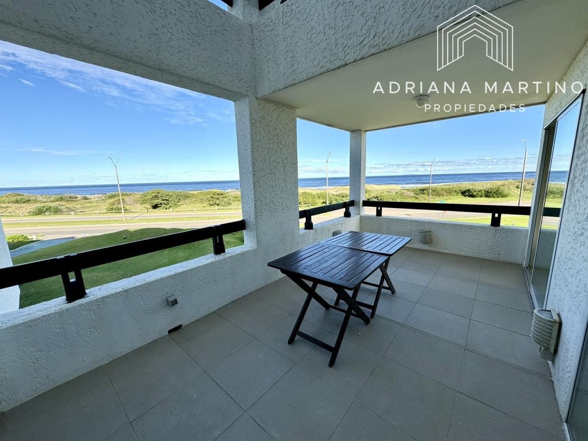 Excelente Apartamento frente al Mar en playa Brava