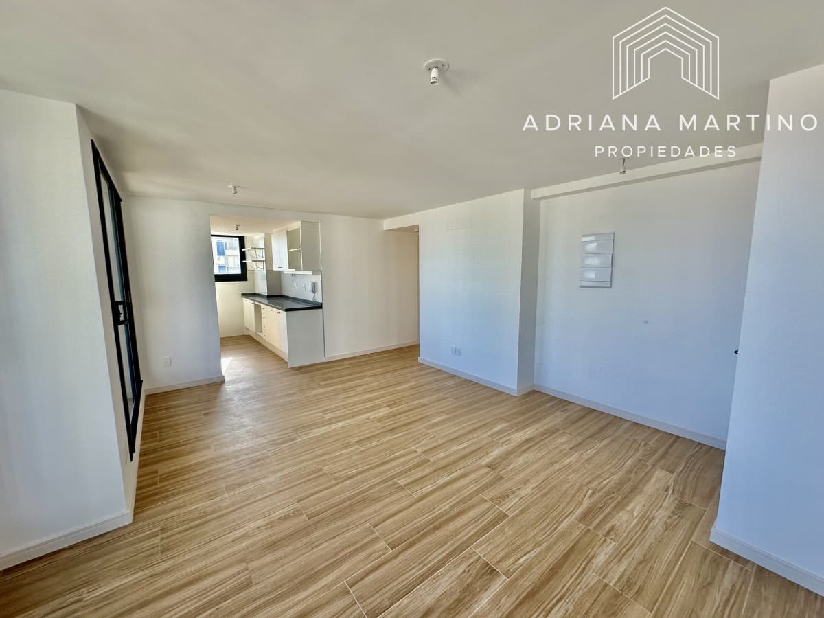 Excelente apartamento a estrenar en playa brava