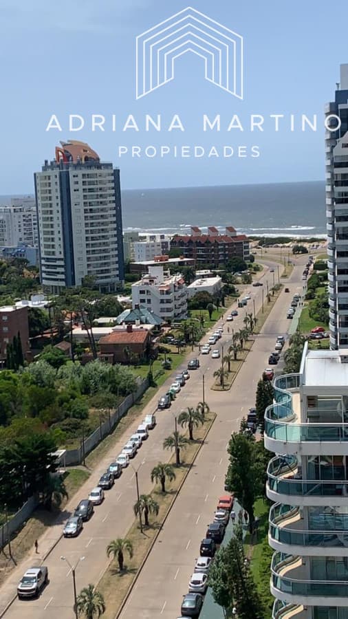 Excelente planta con increíbles vistas