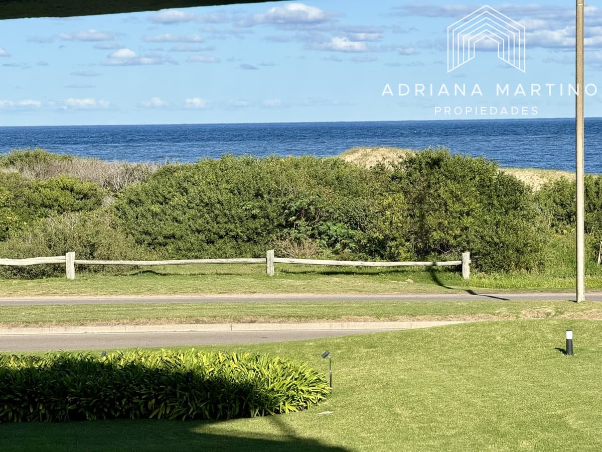 Excelente aptartamento frente al mar!