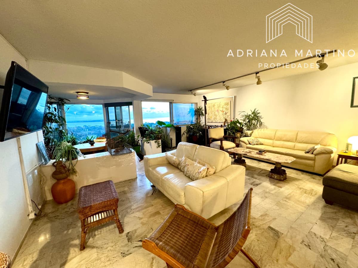 Hermoso apartamento en Roosevelt Punta del este