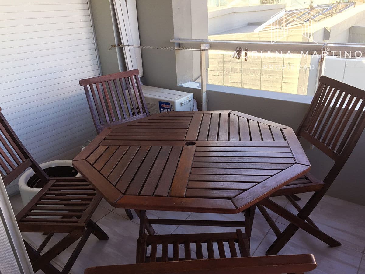Muy lindo apartamento ubicado en península Punta del Este