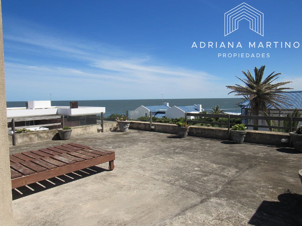 Excelente residencia en el casco viejo de la Peninsula