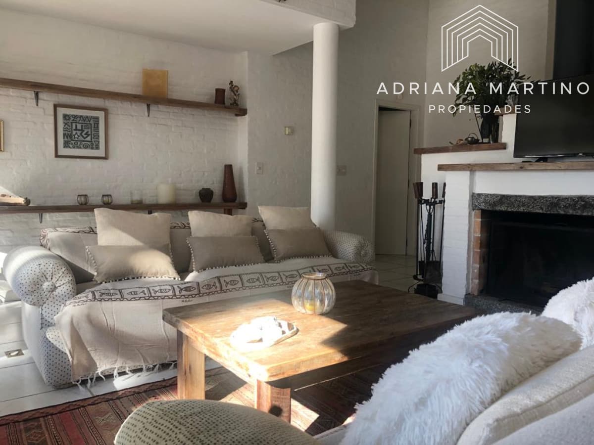 Gran chalet en playa brava