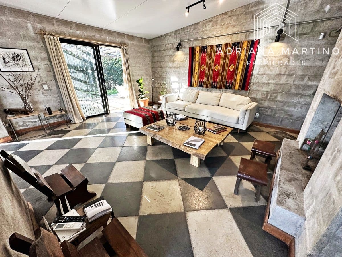 Cómoda casa en parque Burnett