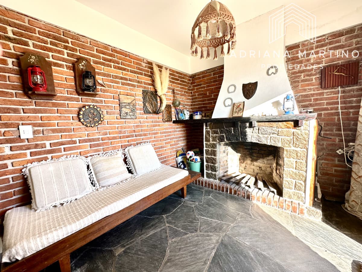 Excelente casa en venta en Playa Verde, a pasos del mar.