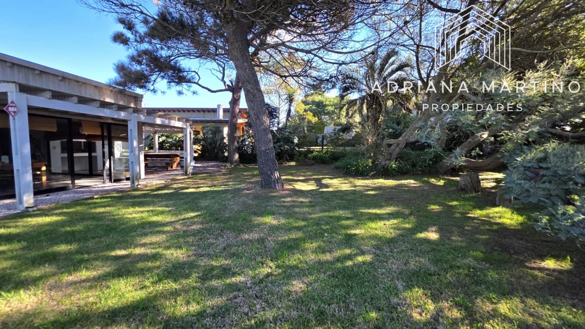 Casa en venta a pasos del mar en El chorro