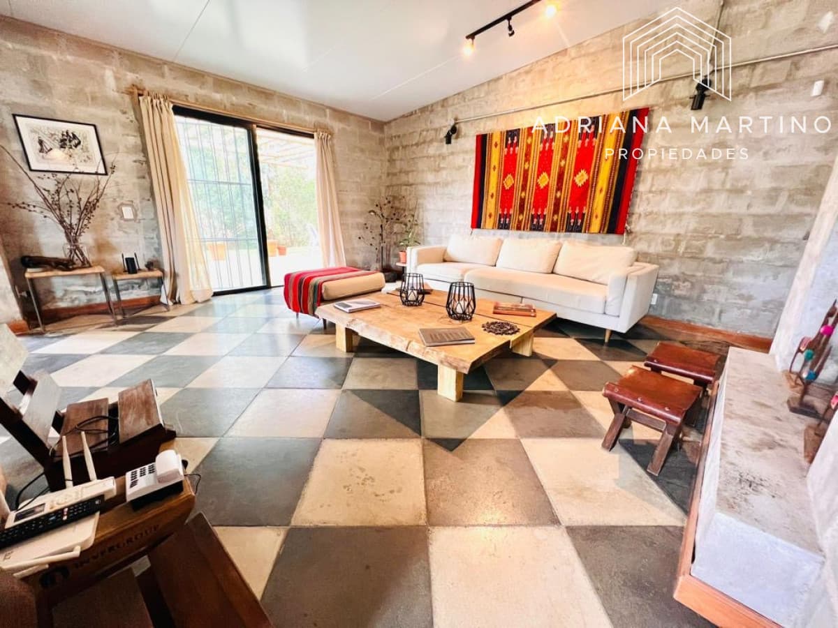 Cómoda casa en parque Burnett