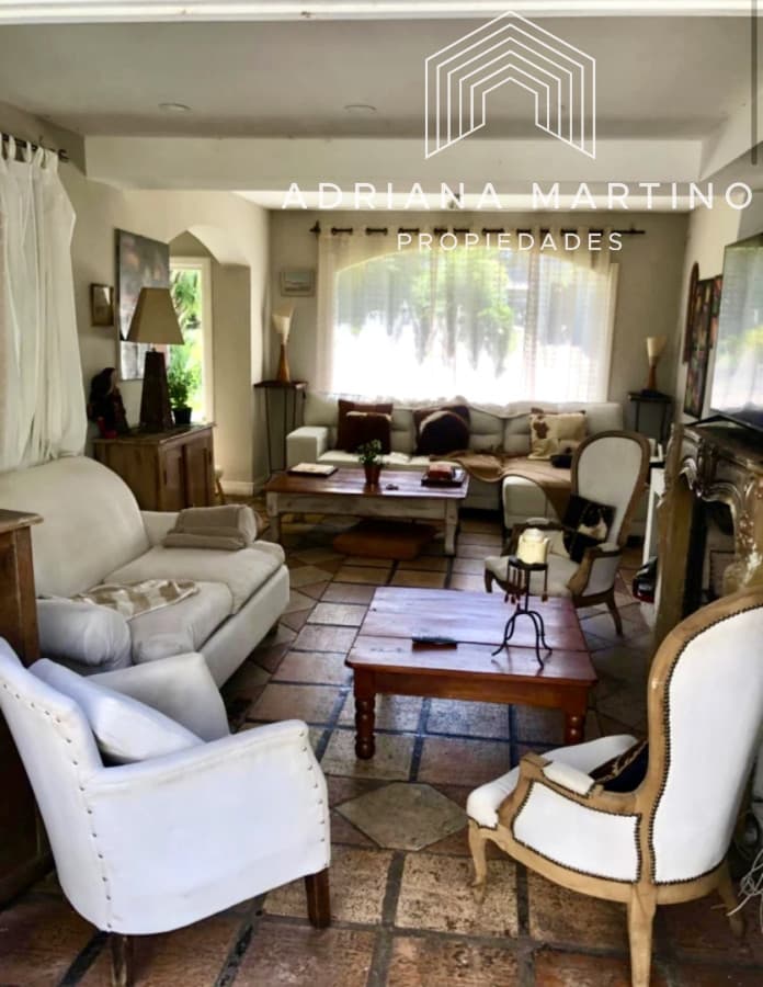Excelente propiedad en pinares punta del este