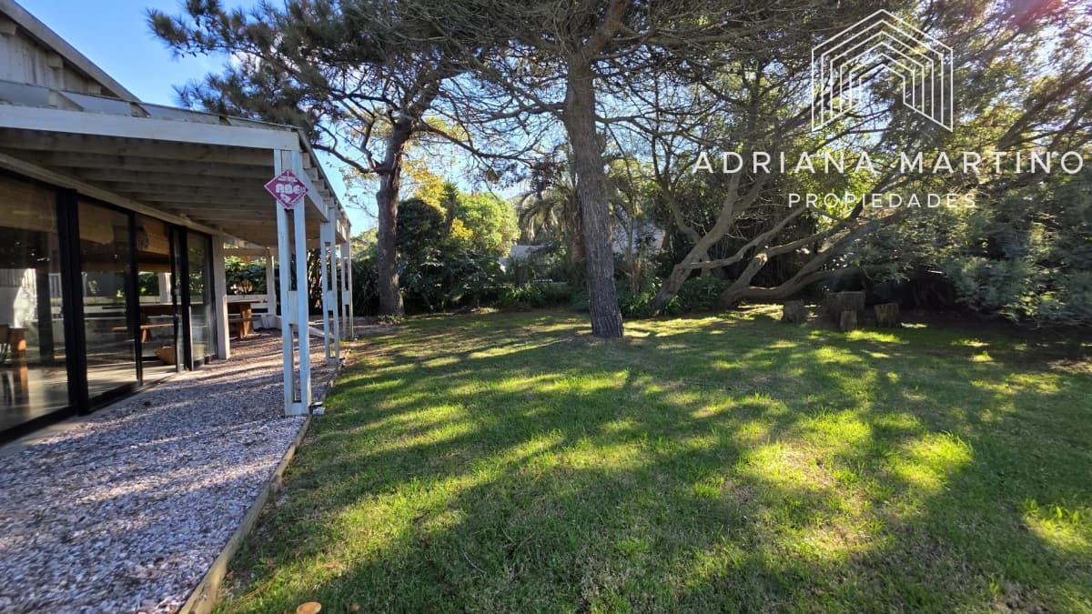 Casa en venta a pasos del mar en El chorro