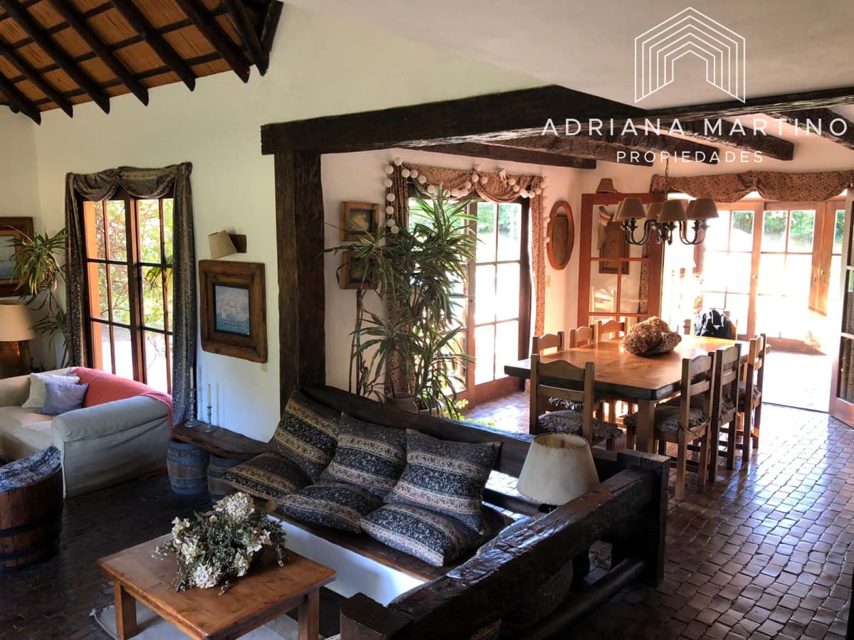 Hermosa casa en rincón del indio