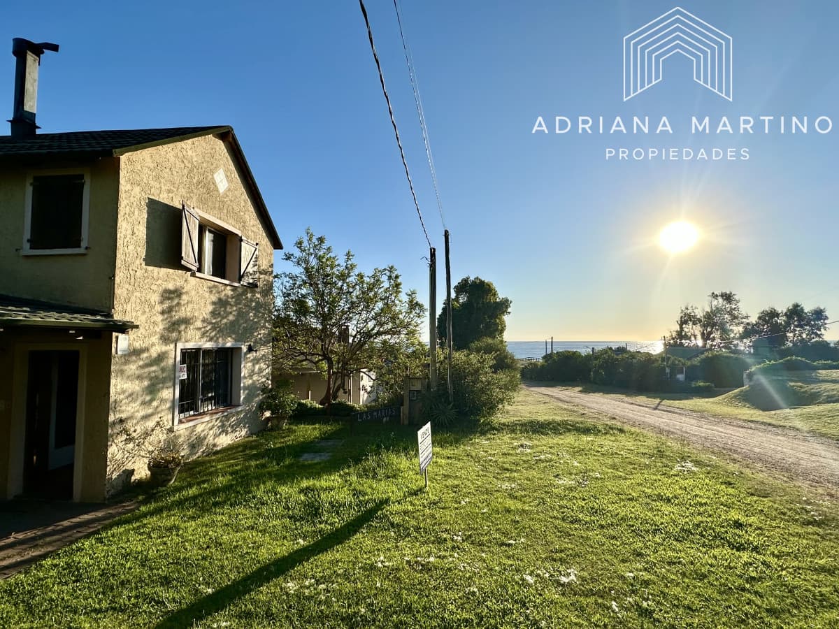 Excelente casa en venta en Playa Verde, a pasos del mar