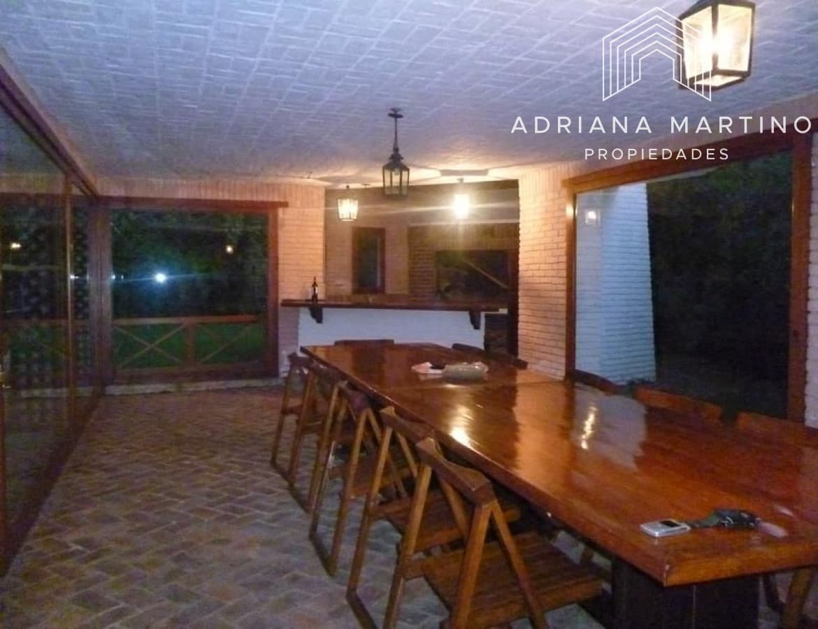 Casa 5 dormitorios en la Mansa con piscina