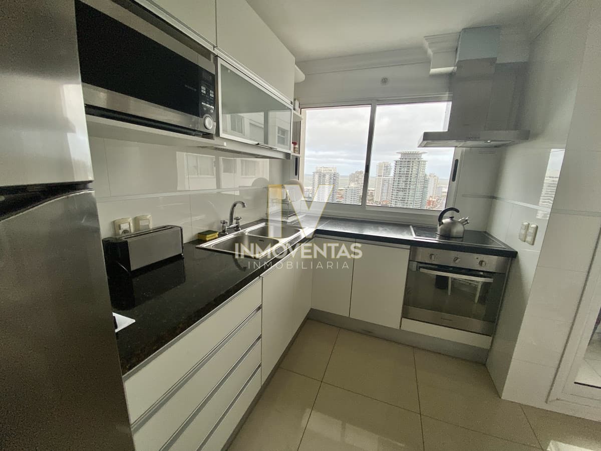 APARTAMENTO EN ALQUILER Y VENTA PISO ALTO