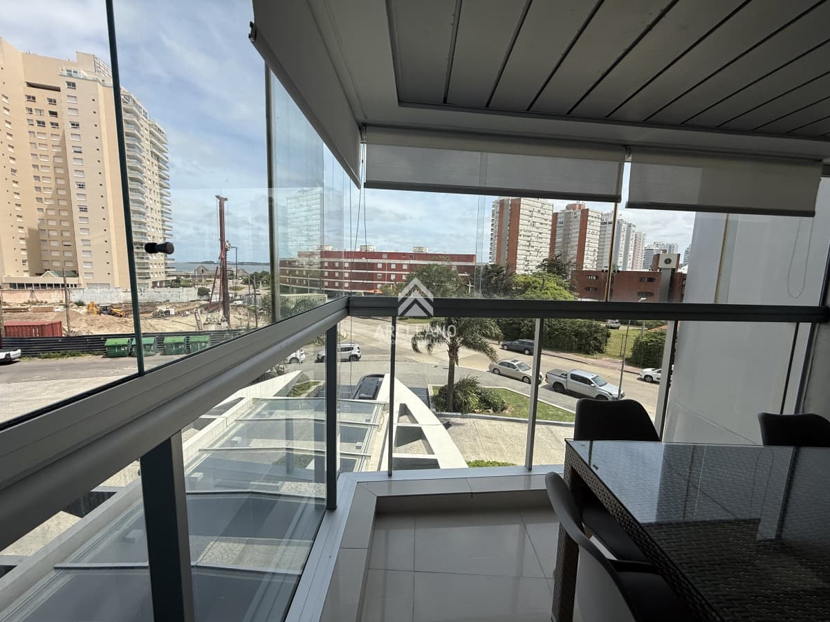 Apartamento ID.5660 - Venta apartamento 2 dormitorios en Playa Mansa