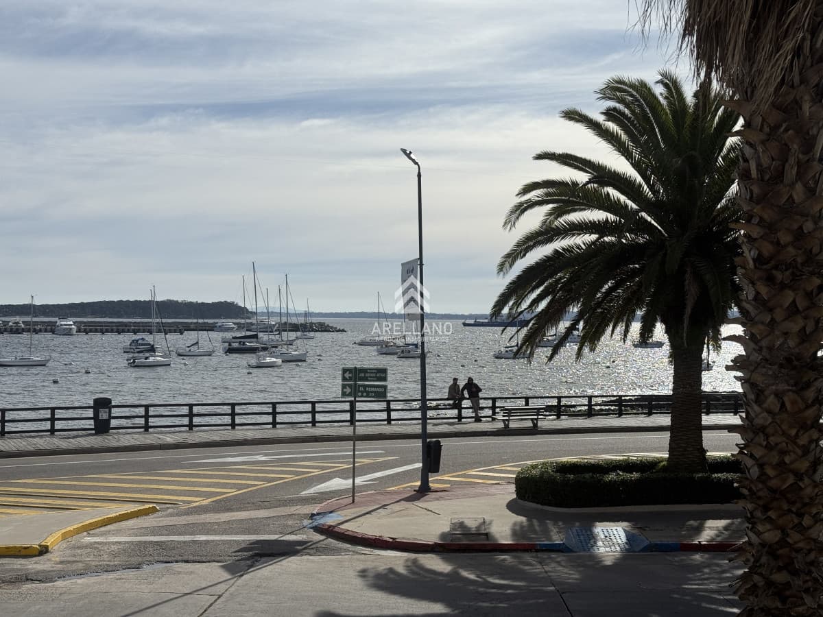 Apartamento ID.5351 - Venta apartamento 3 dormitorios