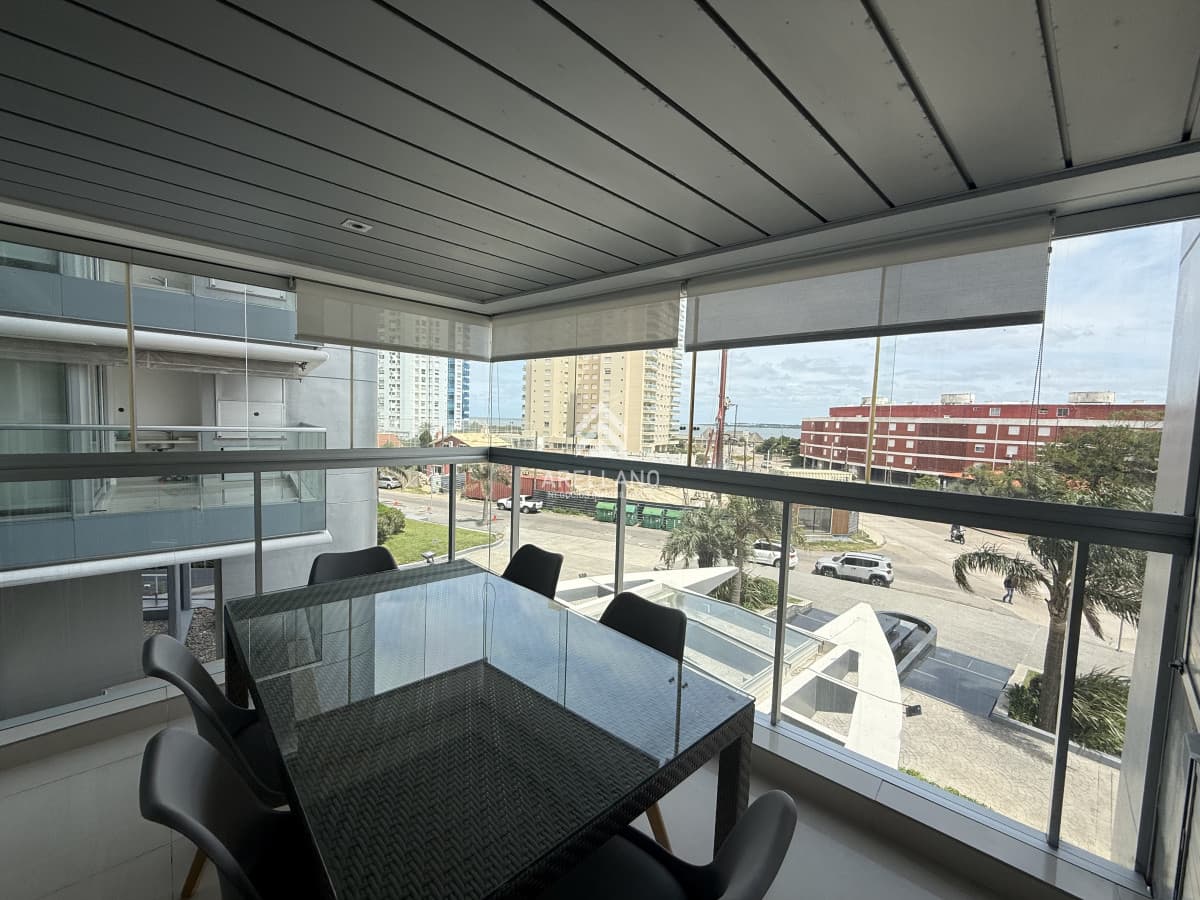 Apartamento ID.5660 - Venta apartamento 2 dormitorios en Playa Mansa
