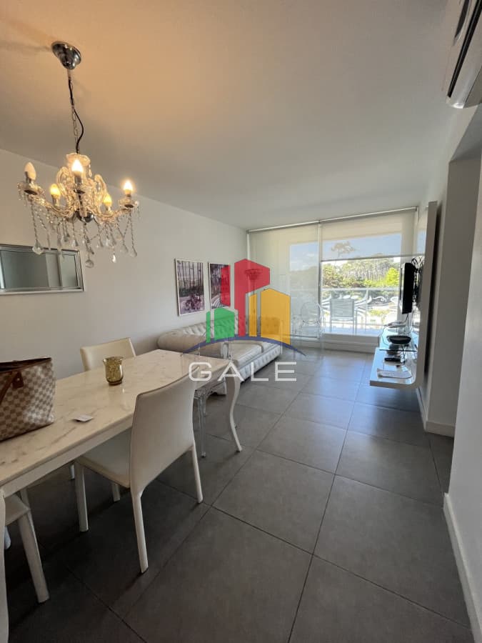 Gale Propiedades & Escribanía Apartamento ID.3170 - Hermoso apto en parada 8 de Roosevelt