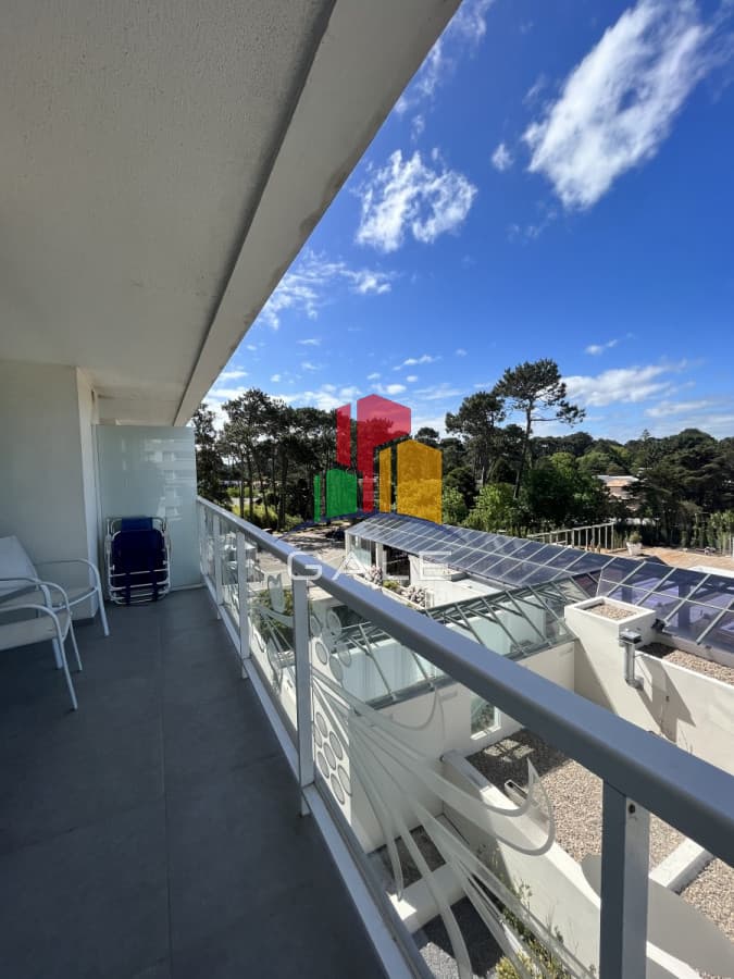 Gale Propiedades & Escribanía Apartamento ID.3170 - Hermoso apto en parada 8 de Roosevelt