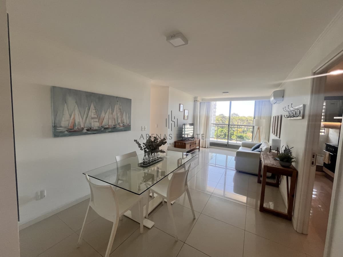 Apartamento ID.3390 - Alquiler Anual apto en excelente ubicación