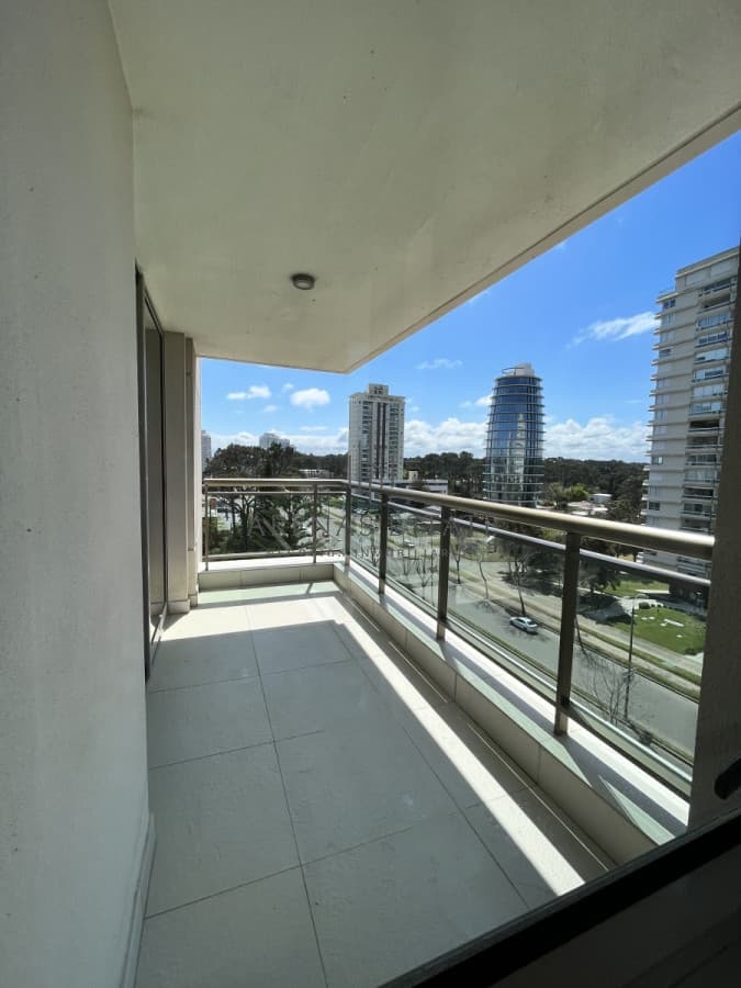 Apartamento ID.3390 - Alquiler Anual apto en excelente ubicación